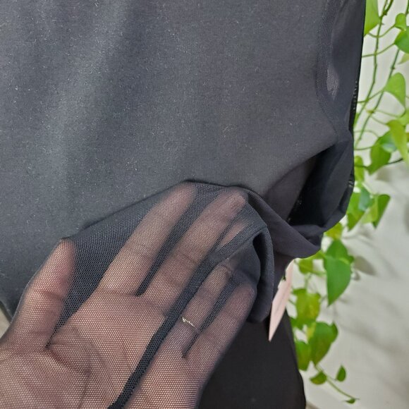 SUPERDOWN | Bodycon Nia Side Slit Mesh Long Sleeves Black Mini Dress (Size L) - Picture 7 of 11